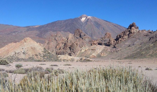  Wir Gehe hinauf zum Teide